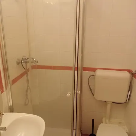 & Cosy Flat In Vibrant Bairro Alto Apartment Lisbon