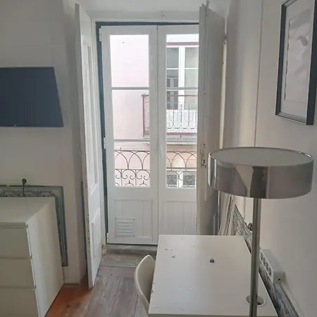 & Cosy Flat In Vibrant Bairro Alto Apartment Lisbon